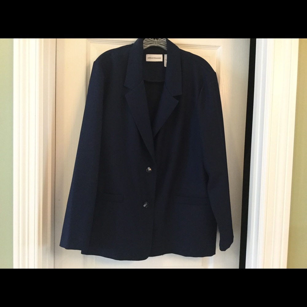 Navy blazer with faux pockets